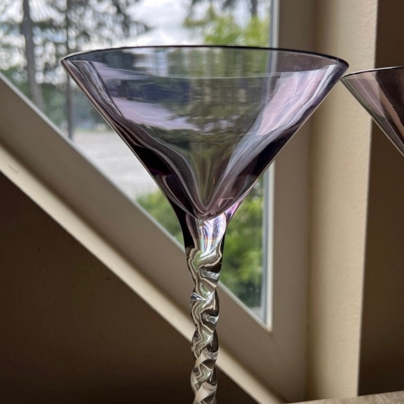 Pair/2 Romanian Blown Glass Amethyst Bowl Barley Twist Stem Tall Martini Glasses - Picture 6 of 12